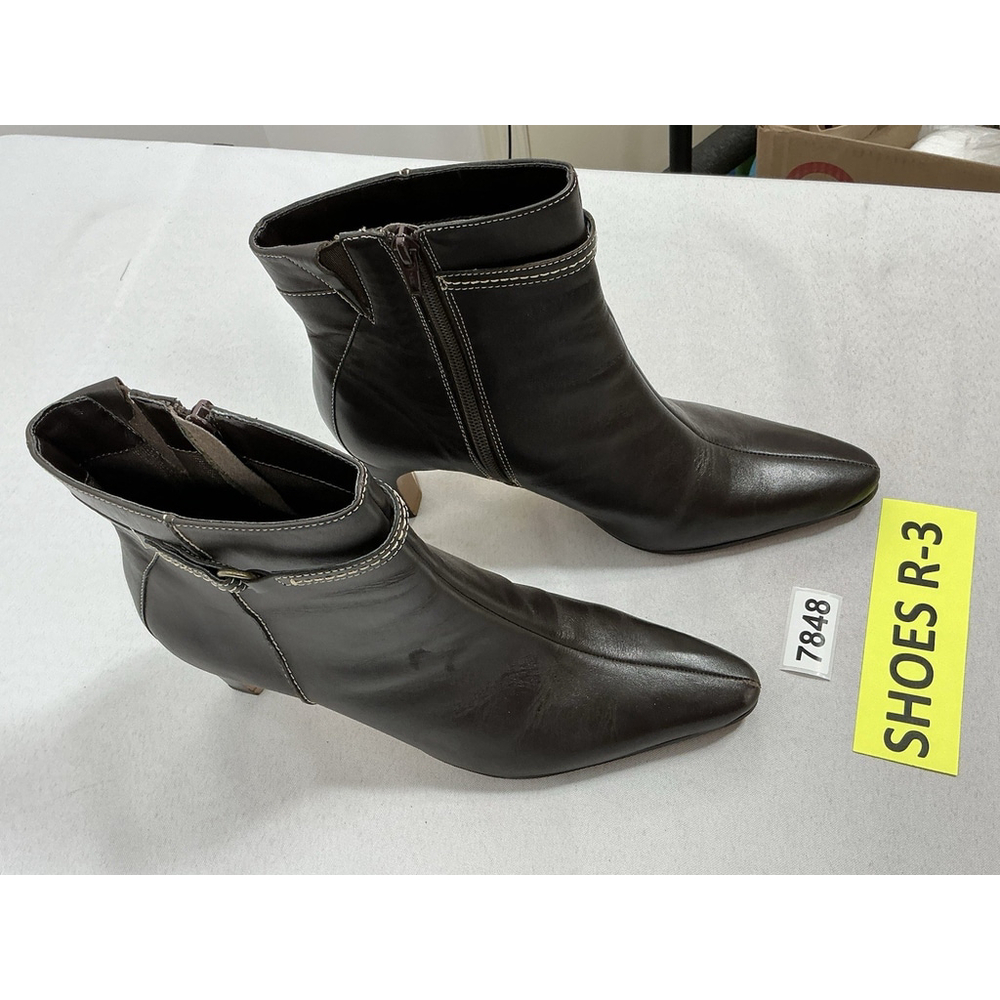 Womans Excellent Condition Paolo Corelli Ankle Boots 8 M Brown Block Heel